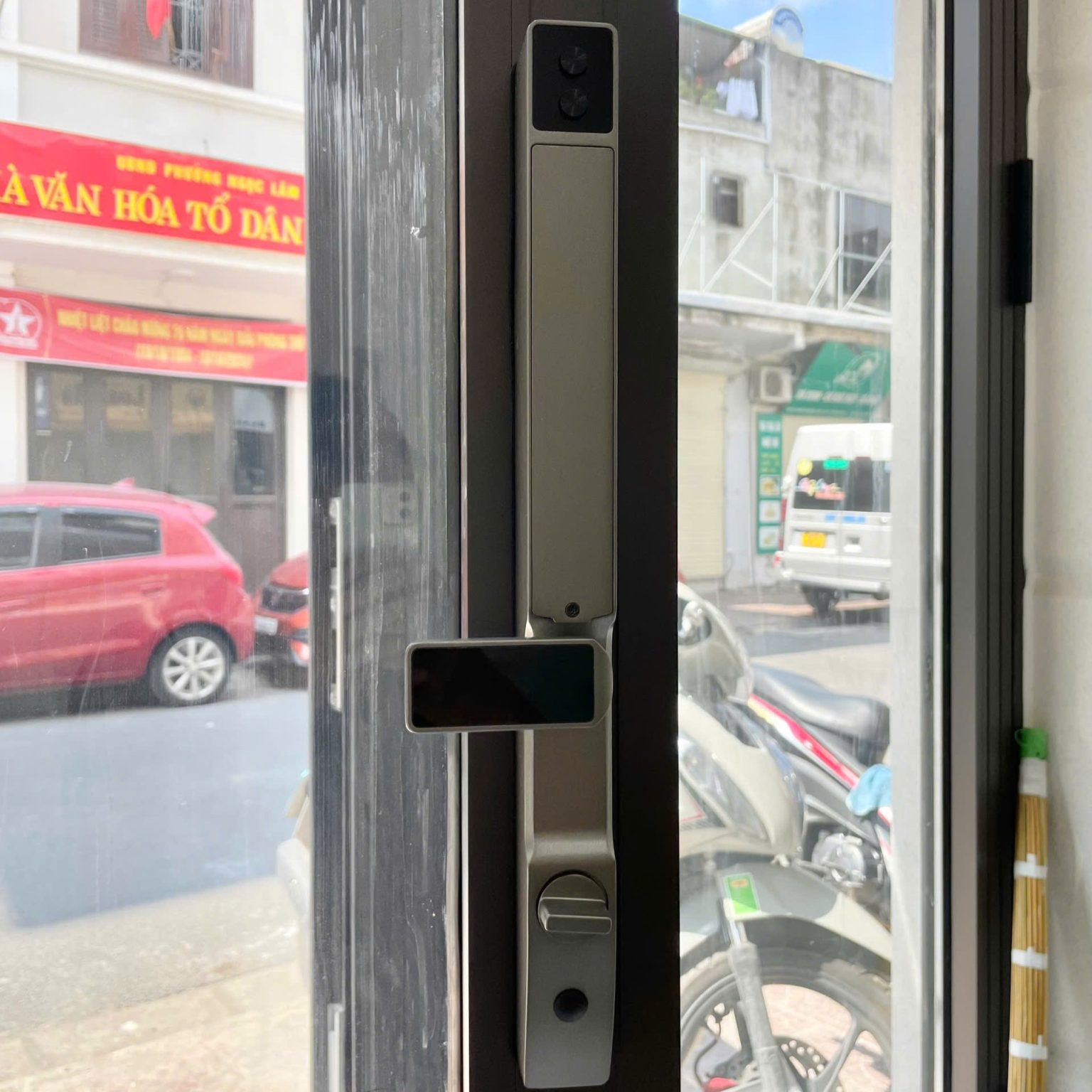 Khóa cửa nhôm Giovani GSL - X383SV