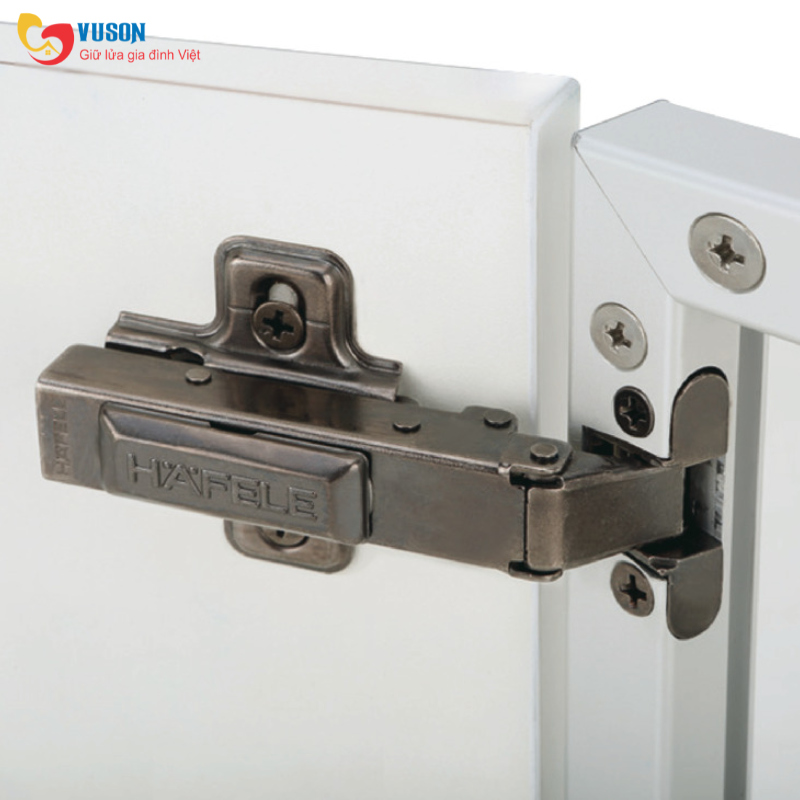 Bản lề trùm ngoài Metalla SM 110° đen cho khung nhôm Hafele - 315.26.710