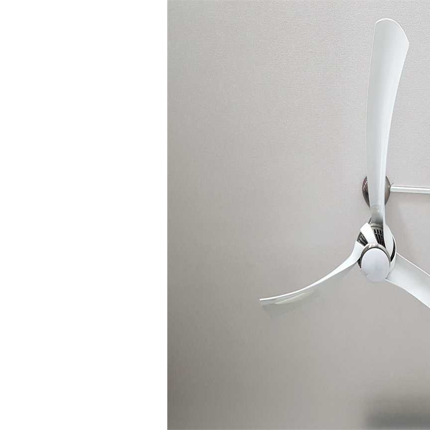 Quạt trần AKOVA WH Led
