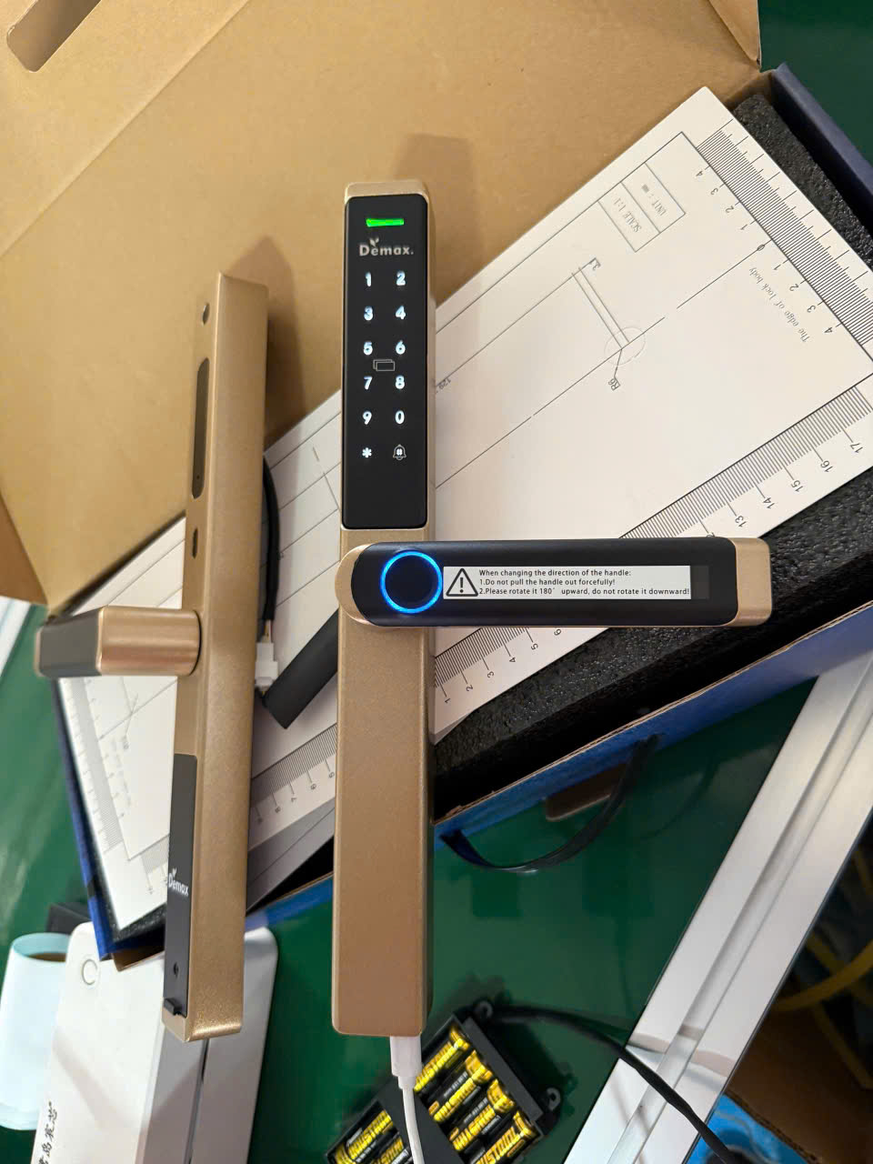 ảnh thực tế EL-C103 CG App wifi