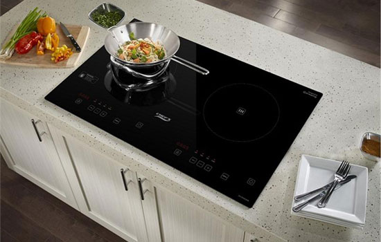 Tư vấn: Phụ nữ mang thai có nên sử dụng bếp từ không? Tư vấn: Phụ nữ mang thai có nên sử dụng bếp từ không?