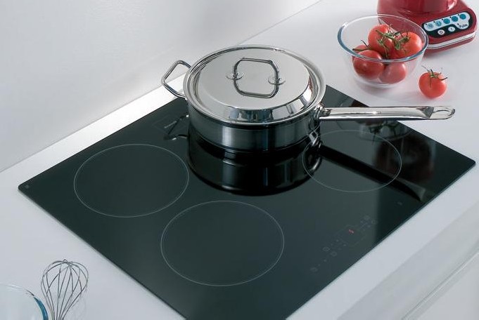 bếp điện từ brandt
