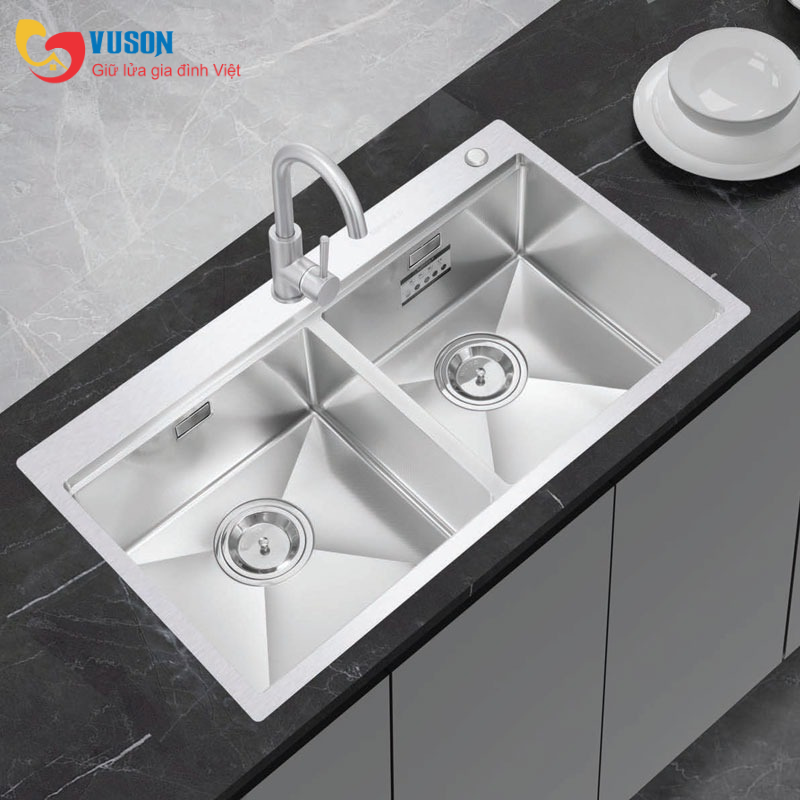 Chậu rửa bát Eurogold EUC28250GA