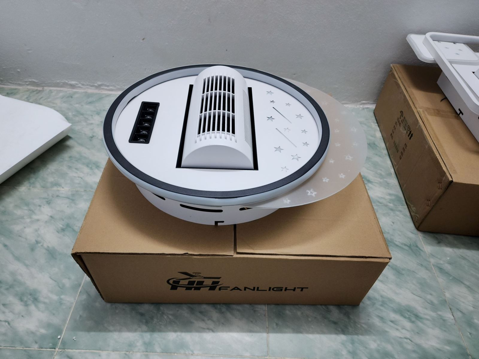 Quạt trần đèn đối lưu không cánh Fanlight FL OQ-T001